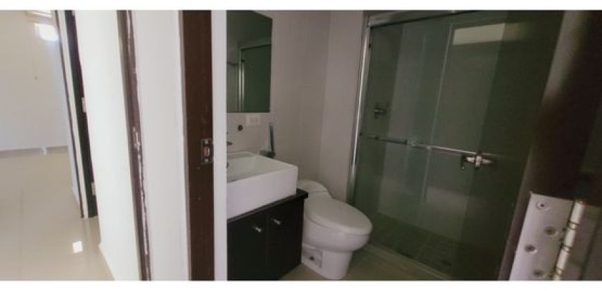 Se alquila de Apartamento en Altamira Gardens
