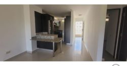 Se alquila de Apartamento en Altamira Gardens