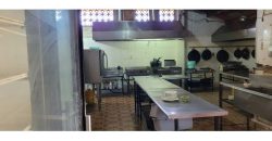 Se vende Edificio para Restaurante en Santa Catalina