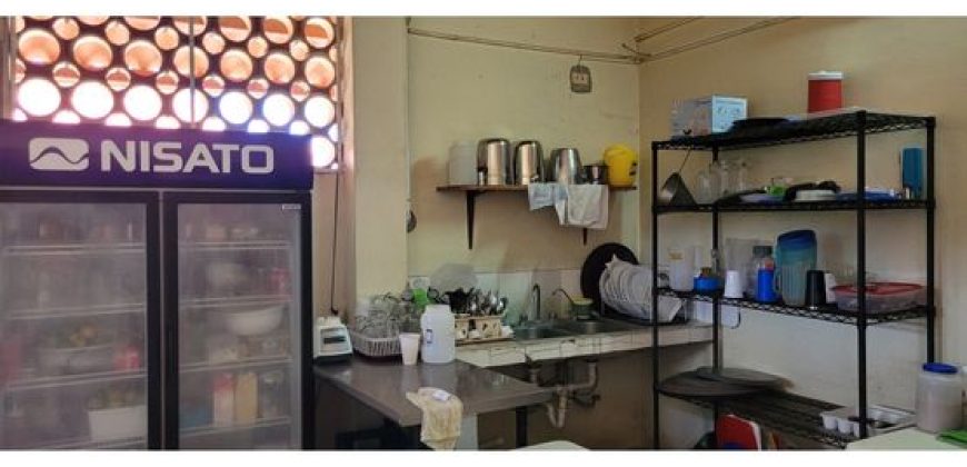 Se vende Edificio para Restaurante en Santa Catalina