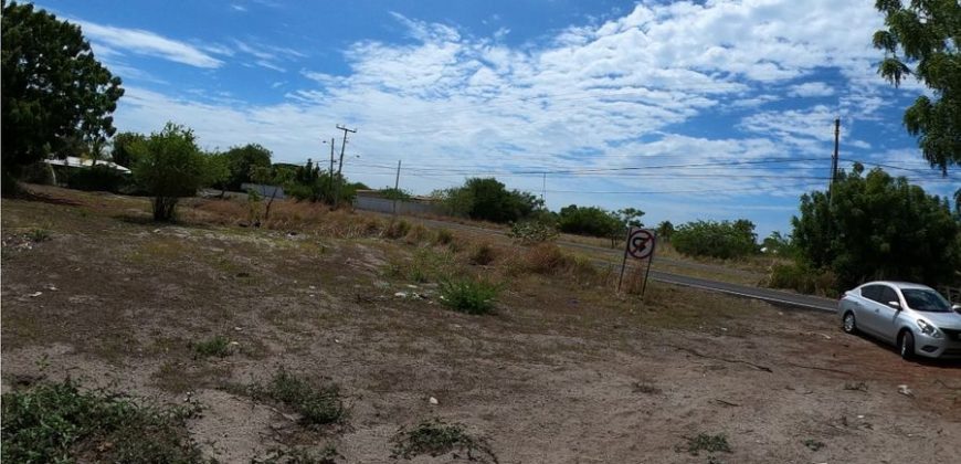 vendo Terreno de Playa en Punta Chame Sobre avenida principal Remate
