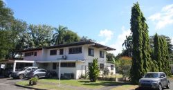 Casa para alquiler en Ancon 4 habitaciones con Jardin amplio