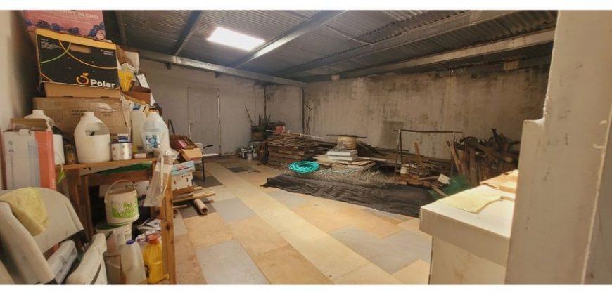 Venta de Locales con terreno construcción de 1600mtrs