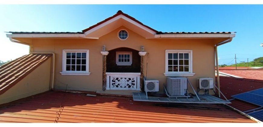 Venta de casa en Colon